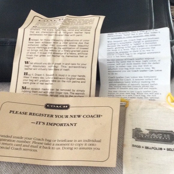 Vintage, 1980’s, Coach messenger/briefcase bag. 15 1/2 by 10 1/2. - Picture 7 of 7